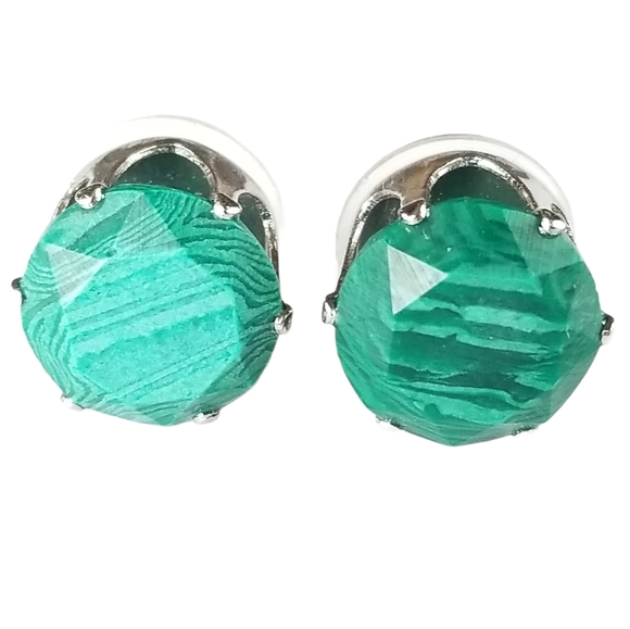 Vintage Green Silvertone Post Back Stud Earrings - Picture 4 of 13